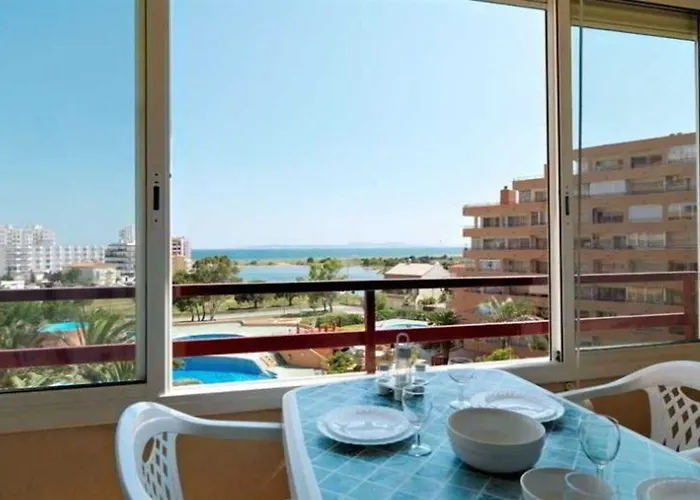 Isla De Hotel 3*